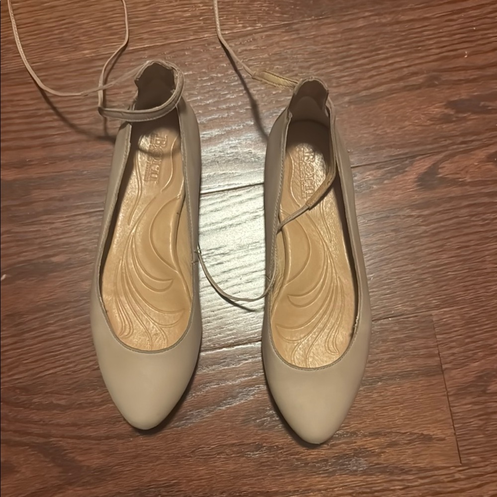 Born Elegant Cream Women's Shoes